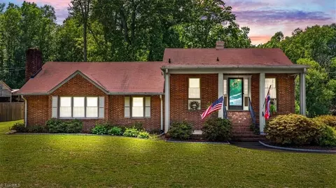 2610 S Nc Highway 66, Kernersville, NC 27284