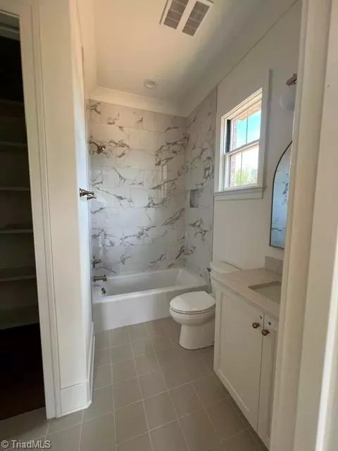 7610 Pemberley Dr, Oak Ridge, NC 27310 photo 7