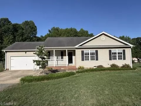 6232 Nat Rd, Julian, NC 27283