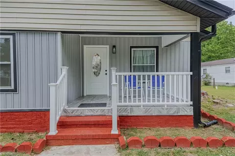 130 West St, Asheboro, NC 27205