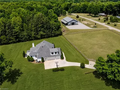 185 Marshall Smith Rd, Colfax, NC 27235