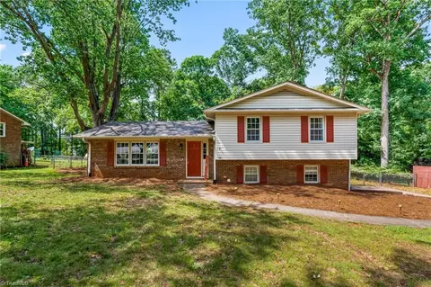 7235 Crenata Dr, Lewisville, NC 27023