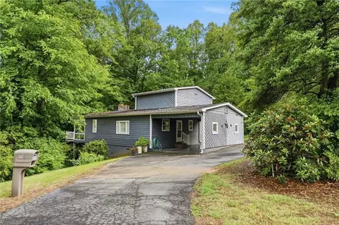 4701 New Walkertown Rd, Walkertown, NC 27051