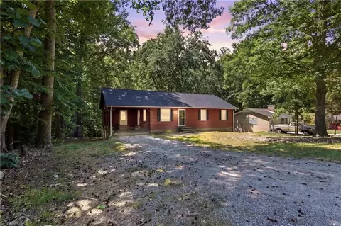 446 Brentwood Rd, Winston Salem, NC 27107
