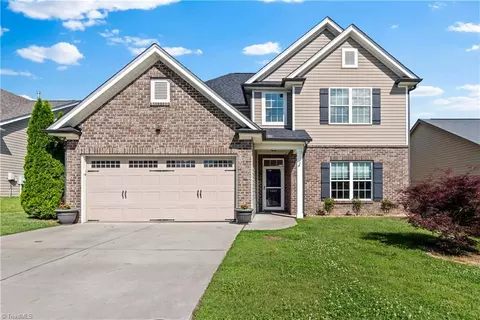 4552 Silo Ridge Ct, Clemmons, NC 27012