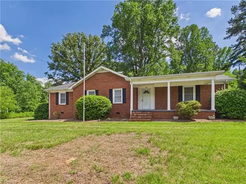 518 Main St, Franklinville, NC 27248