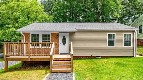 524 Ashburn St, High Point, NC 27260