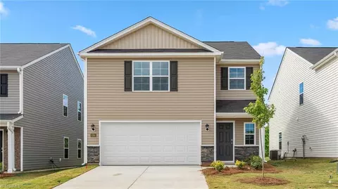 6687 Capstone Ct, Rural Hall, NC 27045