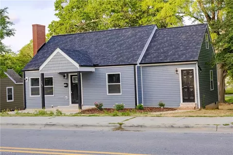 703 Lowdermilk St, Greensboro, NC 27401