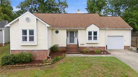 4032 Sherry Ct, Jamestown, NC 27282
