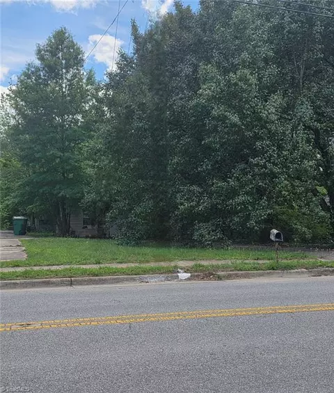 212 Oakview Rd, High Point, NC 27265