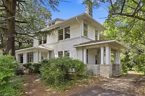 707 Summit St, Winston Salem, NC 27101