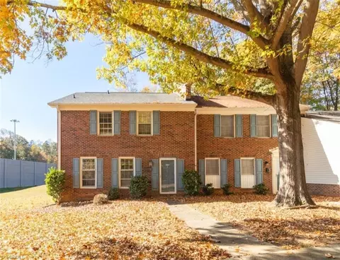 3317 Regents Park Ln #C, Greensboro, NC 27455