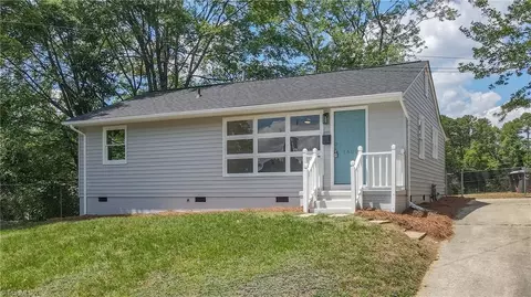 1608 Bailiff St, Greensboro, NC 27403
