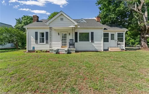 3090 E Us Highway 64, Mocksville, NC 27028