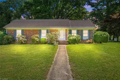 401 White Oaks Dr, Salisbury, NC 28147