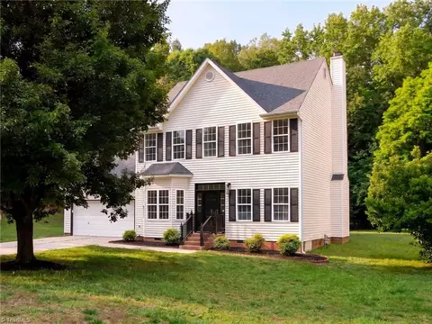 3806 Northumberland Dr, Greensboro, NC 27406