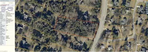 1801 Fleming Rd, Greensboro, NC 27410