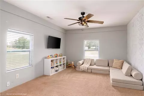 Living - 4950 Fairview Ct, Trinity, NC 27370 photo 4 of 4