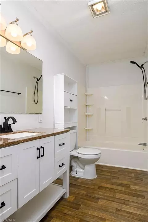 Bath - 4950 Fairview Ct, Trinity, NC 27370 photo 1 of 2