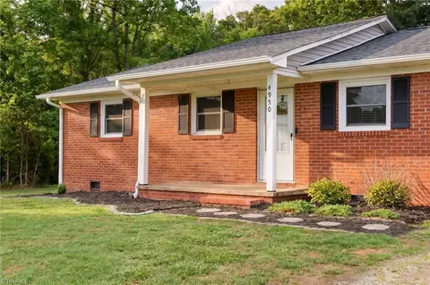Exterior - 4950 Fairview Ct, Trinity, NC 27370 photo 3 of 5