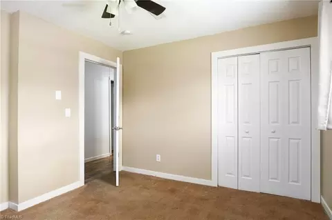 Bedroom - 4950 Fairview Ct, Trinity, NC 27370 photo 5 of 8