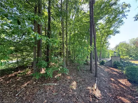 000 Barney Rd, High Point, NC 27265 photo 4