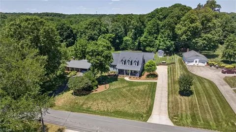 View/Area - 6975 Kenbridge Dr, Clemmons, NC 27012 photo 1 of 3