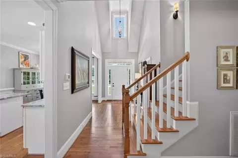 Entry Way - 6975 Kenbridge Dr, Clemmons, NC 27012 photo 2 of 5