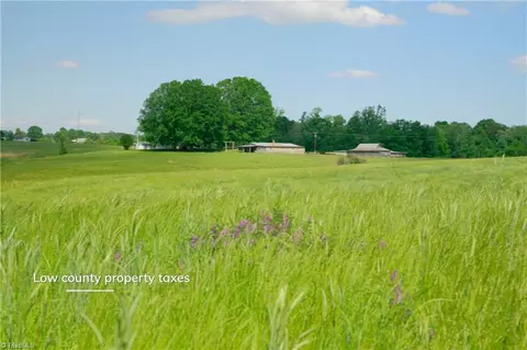 2 Powell Bridge Rd, Harmony, NC 28634 photo 2