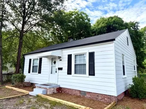 1107 Alden St, Burlington, NC 27217