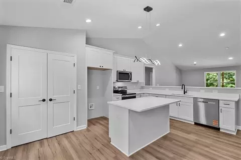 Entry Way - 4007 Village Dr, Trinity, NC 27370 photo 6 of 8