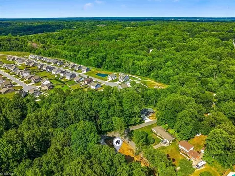 View/Area - 4007 Village Dr, Trinity, NC 27370 photo 6 of 8
