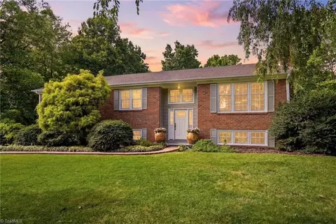 4645 Birgeheath Rd, Kernersville, NC 27284