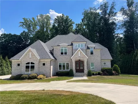 114 Slatey Dr, High Point, NC 27265