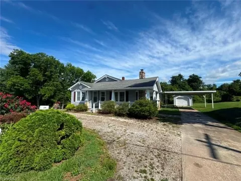 1230 Zephyr Mountain Park Rd, State Road, NC 28676