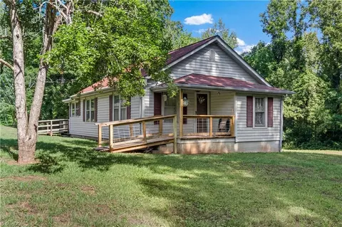 271 Little Ridge Rd, Moravian Falls, NC 28654