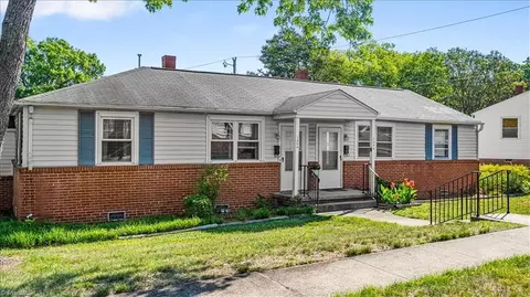 1804 Villa Dr, Greensboro, NC 27403