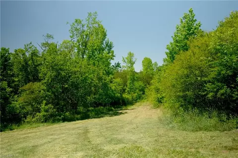 3 Morrison Rd, Morganton, NC 28655 photo 3