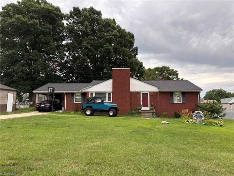 130 Nolen Ave, Asheboro, NC 27205