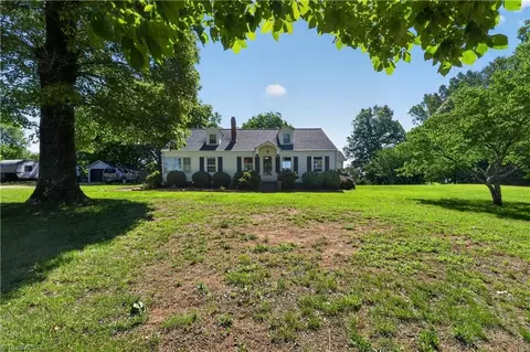 1228 Tussey Rd, Lexington, NC 27295
