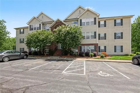 125 James Rd, High Point, NC 27265