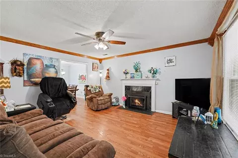 Living - 153 Winfield Dr, King, NC 27021 photo 2 of 2
