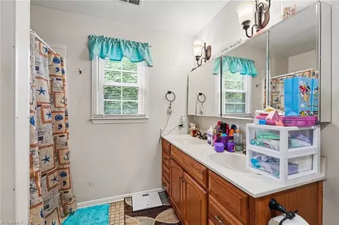 Bath - 153 Winfield Dr, King, NC 27021 photo 2 of 3