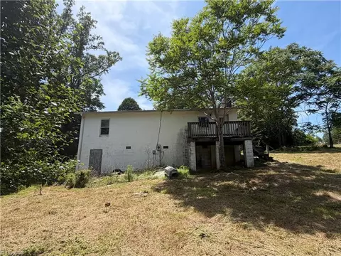 Exterior - 533 Thornton Rd, Mayodan, NC 27027 photo 2 of 2