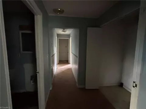 Entry Way - 533 Thornton Rd, Mayodan, NC 27027 photo 3 of 3