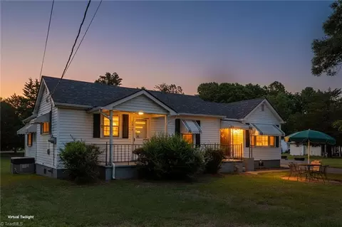 1315 Rosemary St, Reidsville, NC 27320