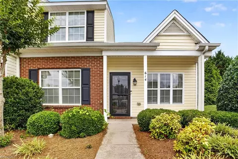 614 Grasswren Way, Greensboro, NC 27409