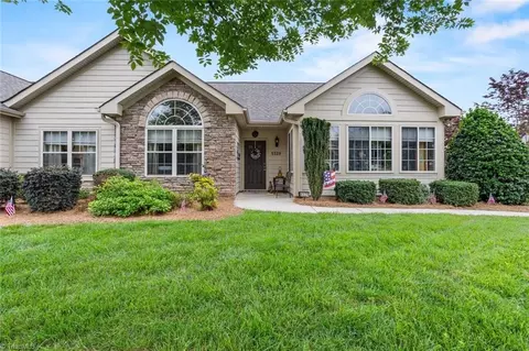 5329 Lair Dr, Greensboro, NC 27407