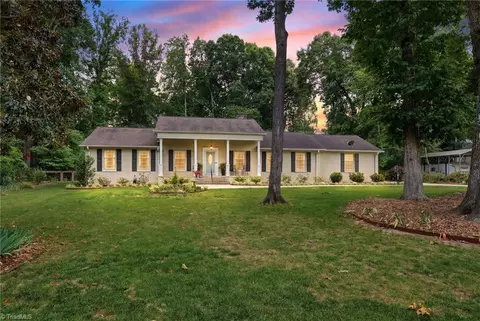 4804 Brookhaven Dr, Greensboro, NC 27406